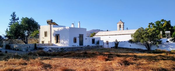South Crete stone house and gardens, ten minutes to the sea.