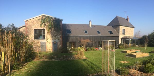 nicolas's house