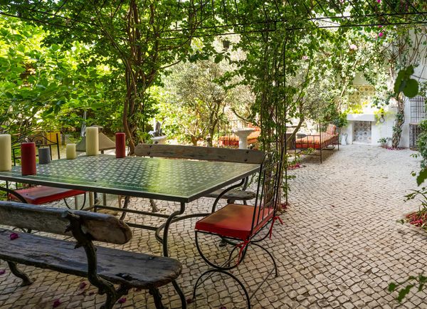 Magnifique appartement avec jardin privé de 300m2 au coeur du centre historique de Lisbonne