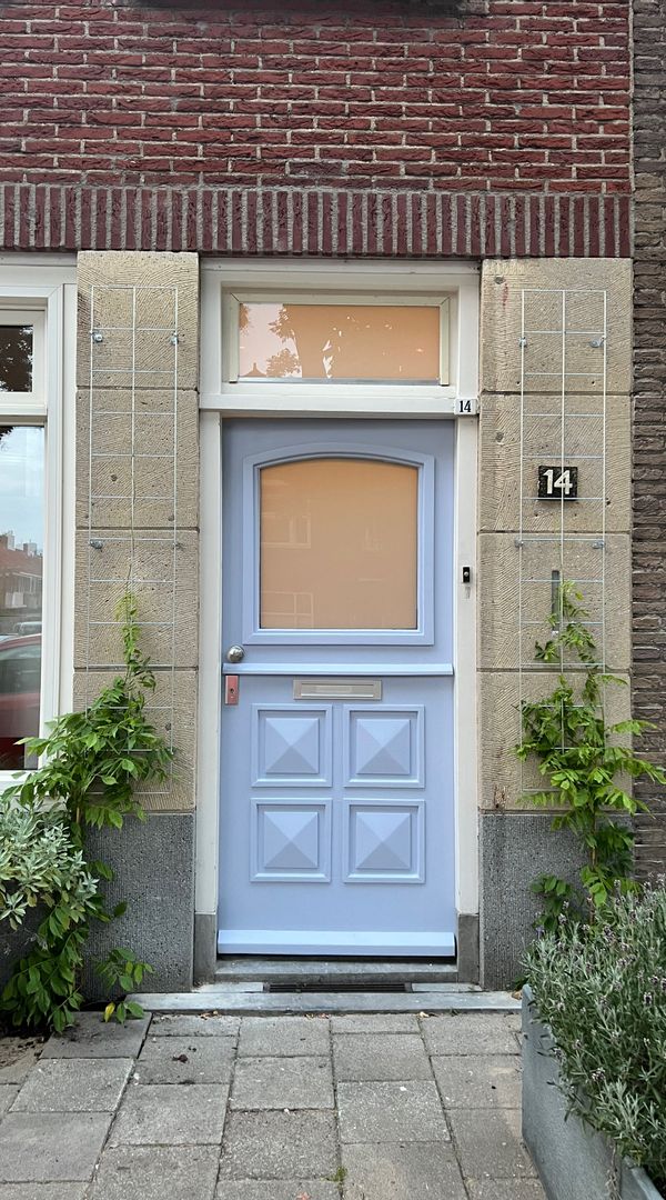 50-ies family house, former Cigar shop, located in a quiet street close to Eindhoven city centre
